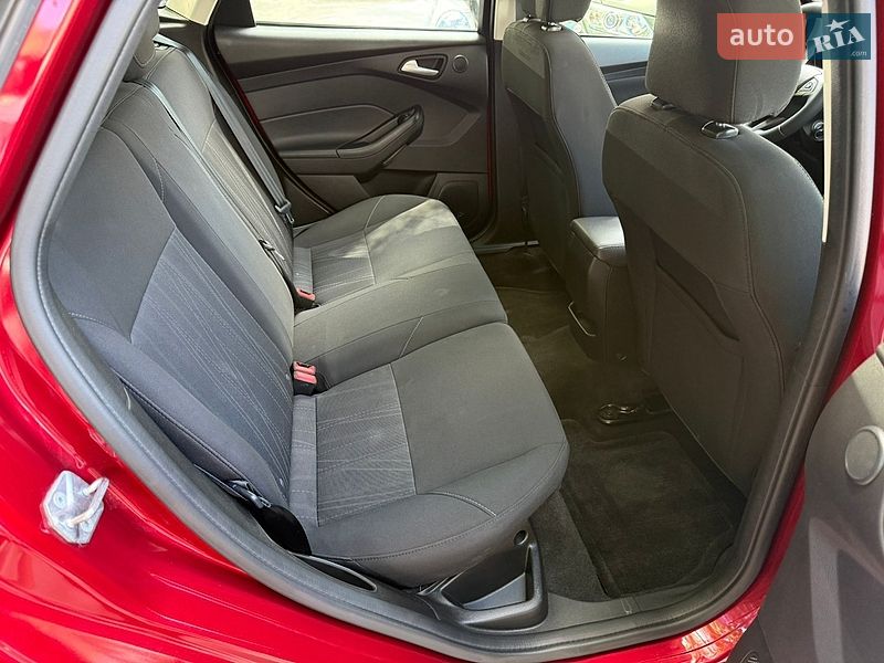 Хэтчбек Ford Focus 2017 в Одессе