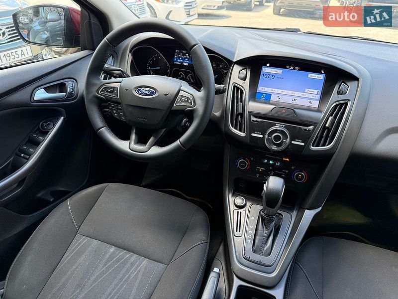 Хэтчбек Ford Focus 2017 в Одессе