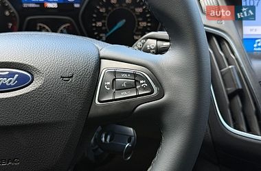 Хэтчбек Ford Focus 2017 в Одессе