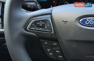 Хэтчбек Ford Focus 2017 в Одессе