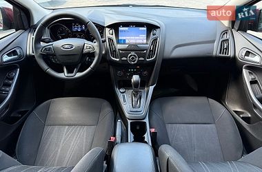 Хэтчбек Ford Focus 2017 в Одессе