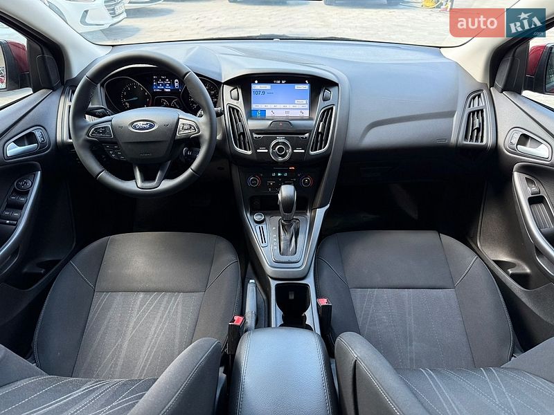 Хэтчбек Ford Focus 2017 в Одессе