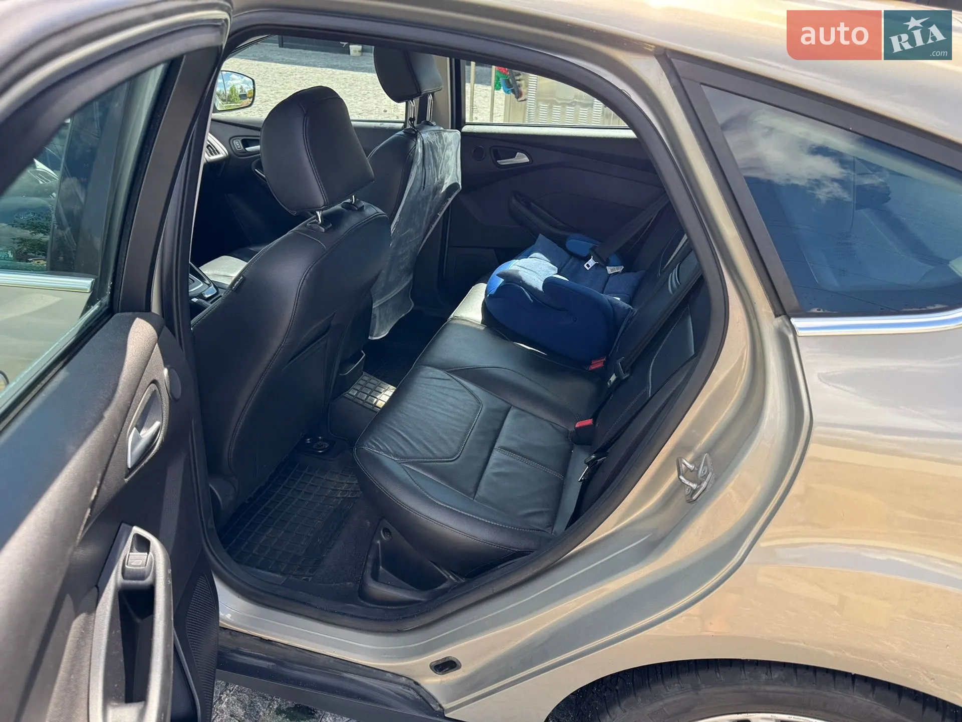2015 Ford Focus - мініатюра 12