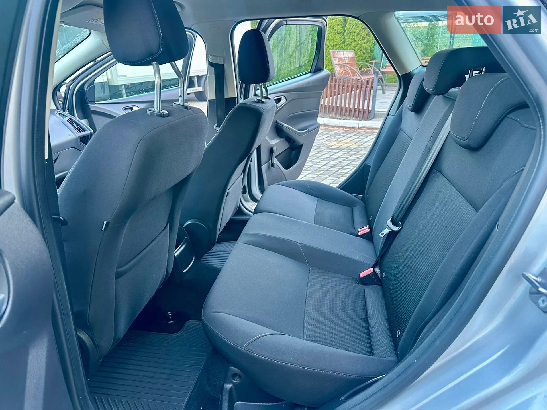 2015 Ford Focus - мініатюра 28