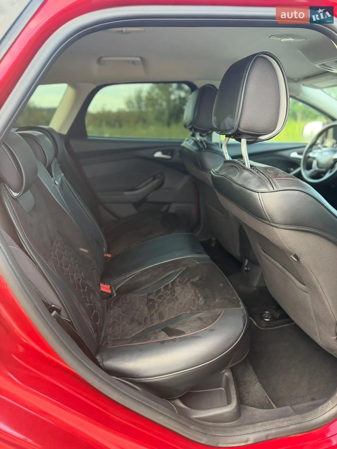 2011 Ford Focus - мініатюра 20