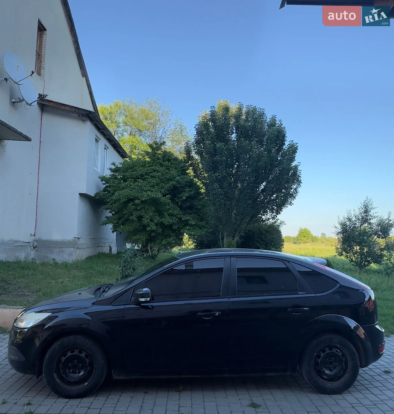 2010 Ford Focus - мініатюра 8