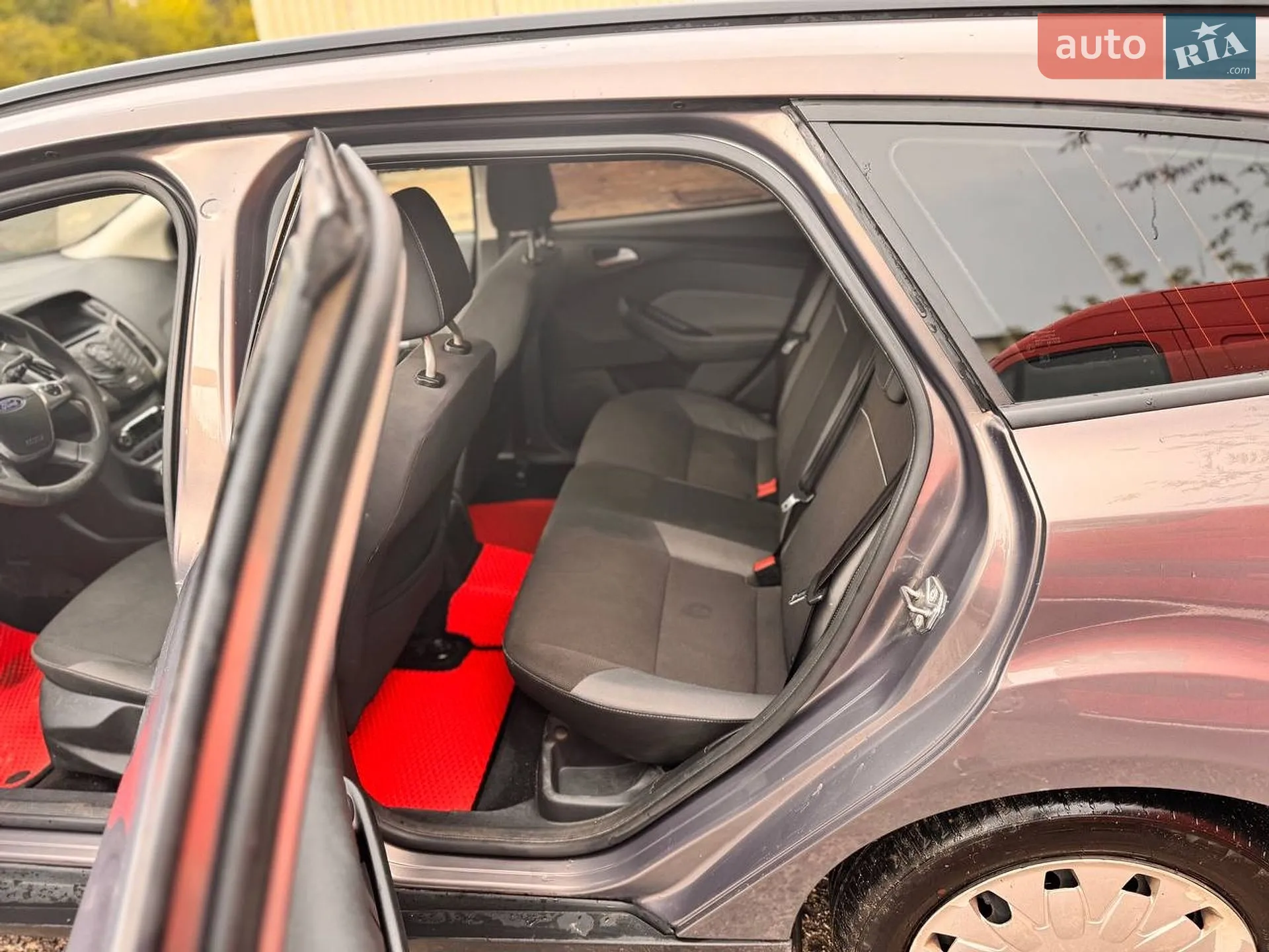 2013 Ford Focus - мініатюра 9