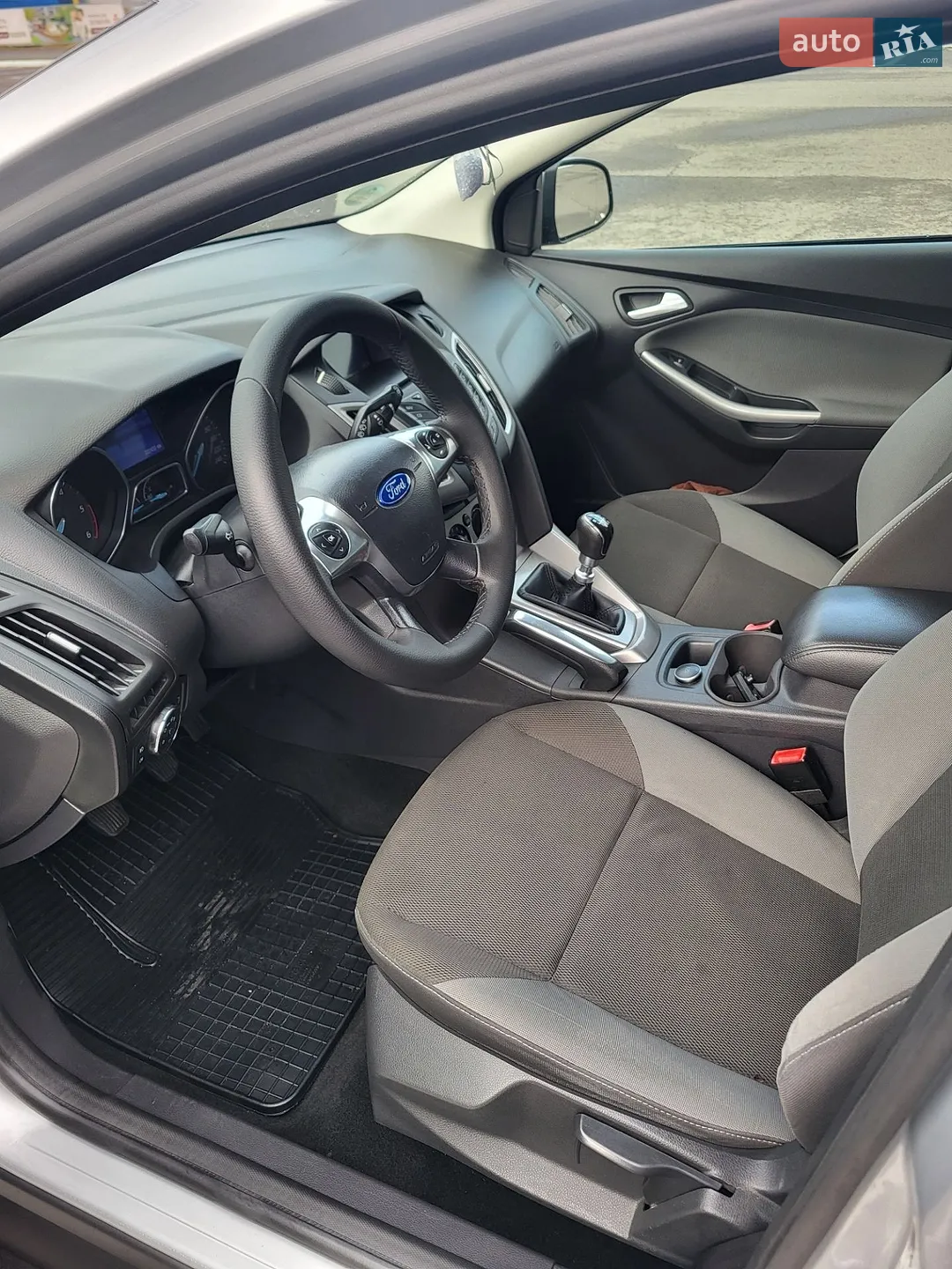 2012 Ford Focus - мініатюра 17
