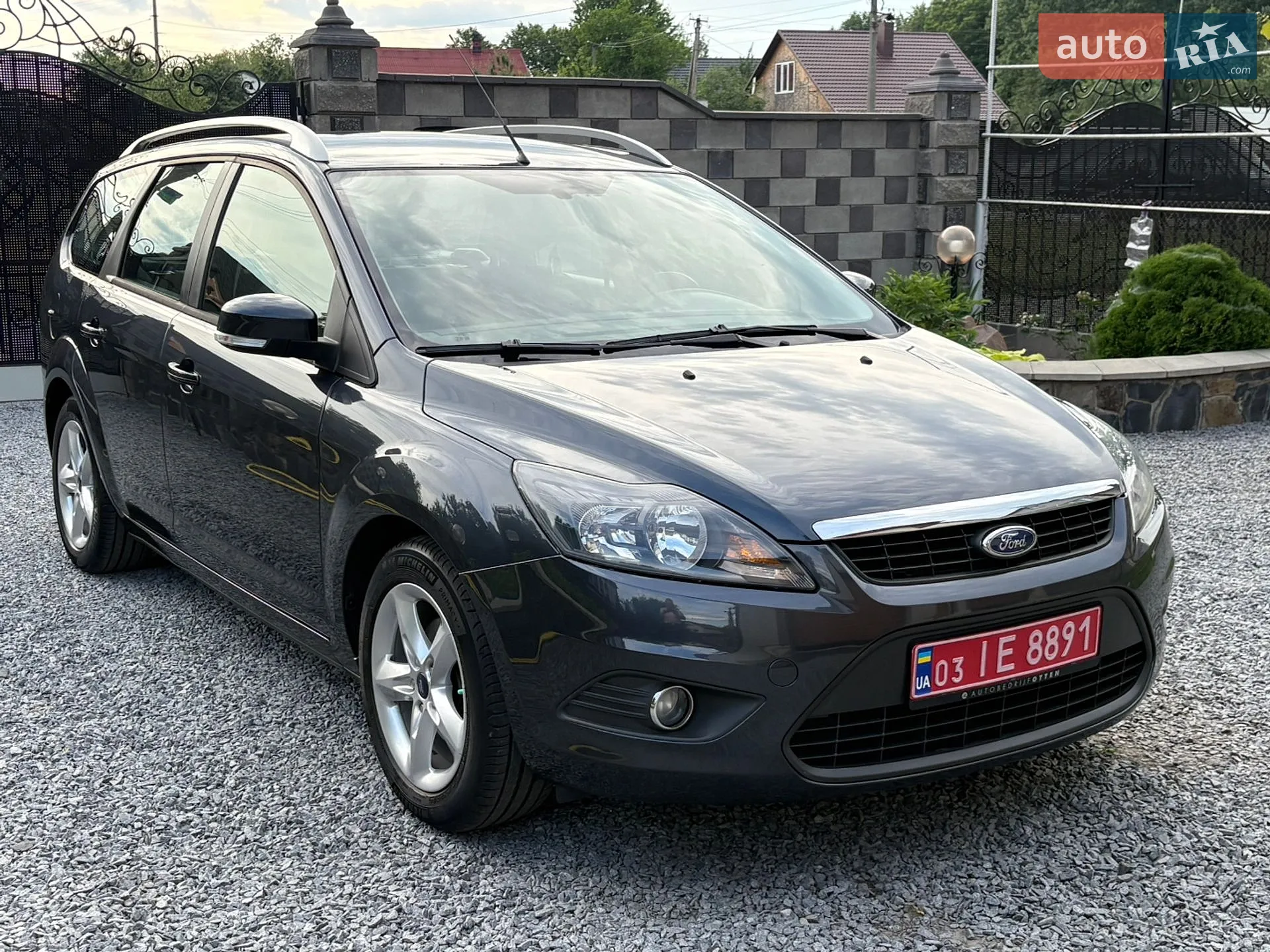 2010 Ford Focus - мініатюра 6