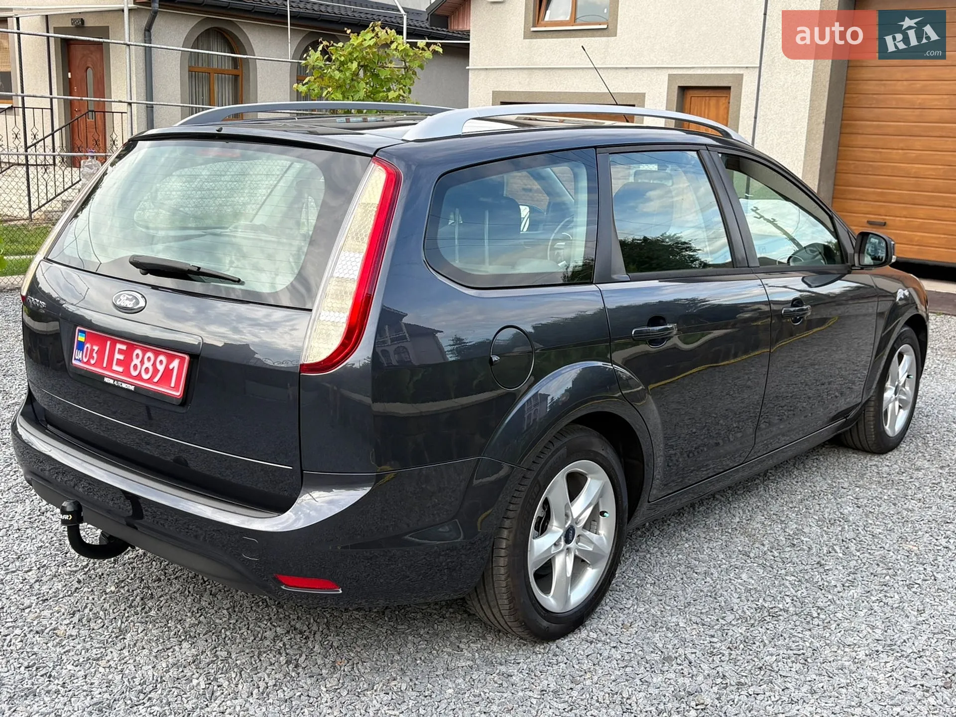 2010 Ford Focus - мініатюра 14