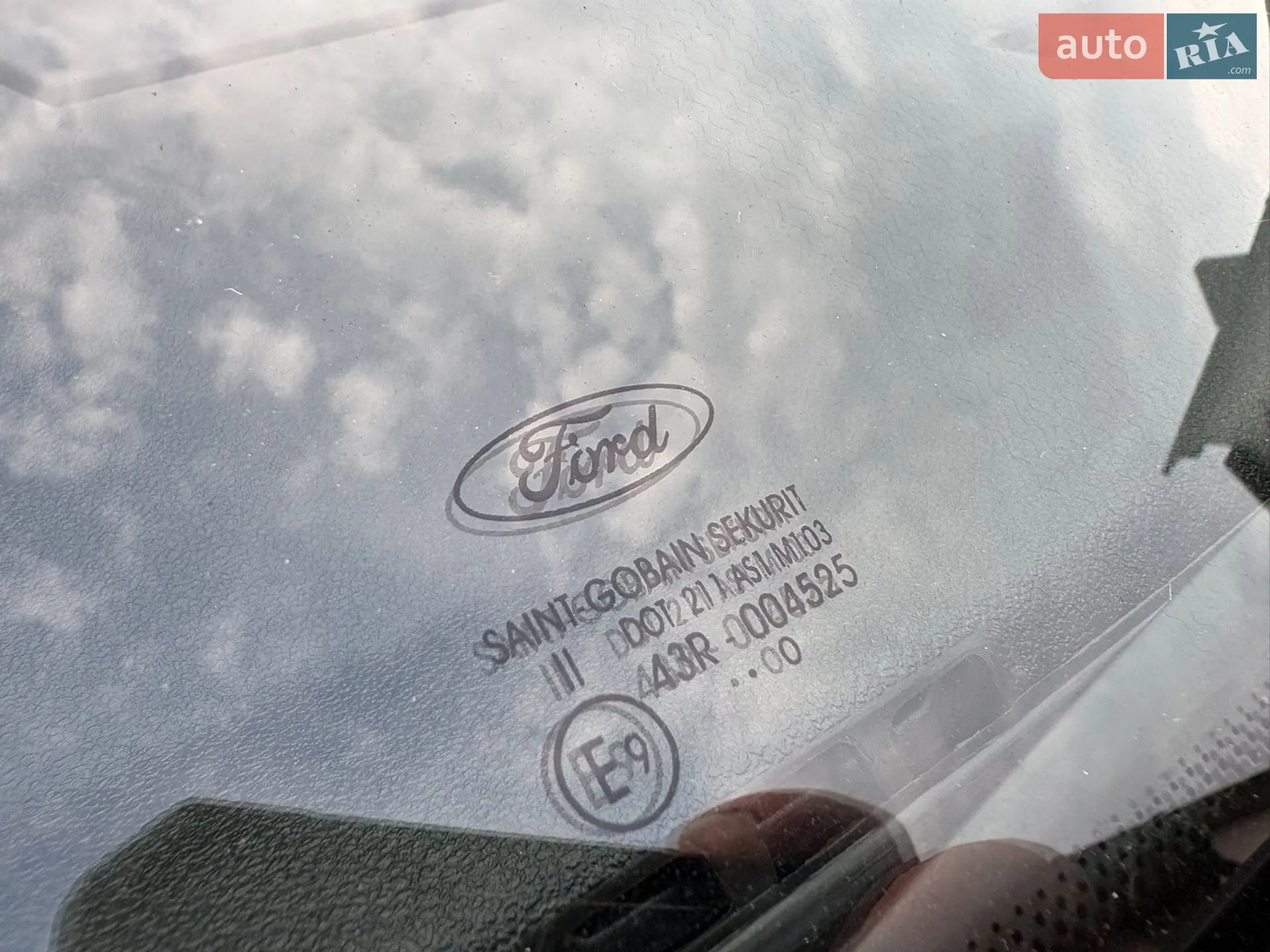2010 Ford Focus - мініатюра 24