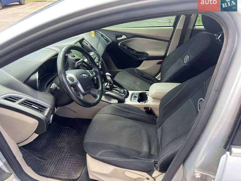 Хэтчбек Ford Focus 2013 в Запорожье