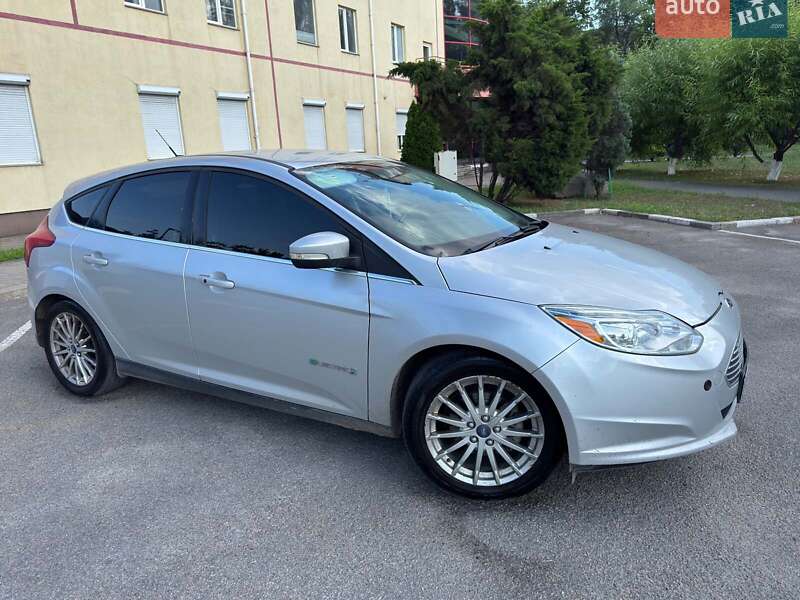 Хэтчбек Ford Focus 2013 в Запорожье