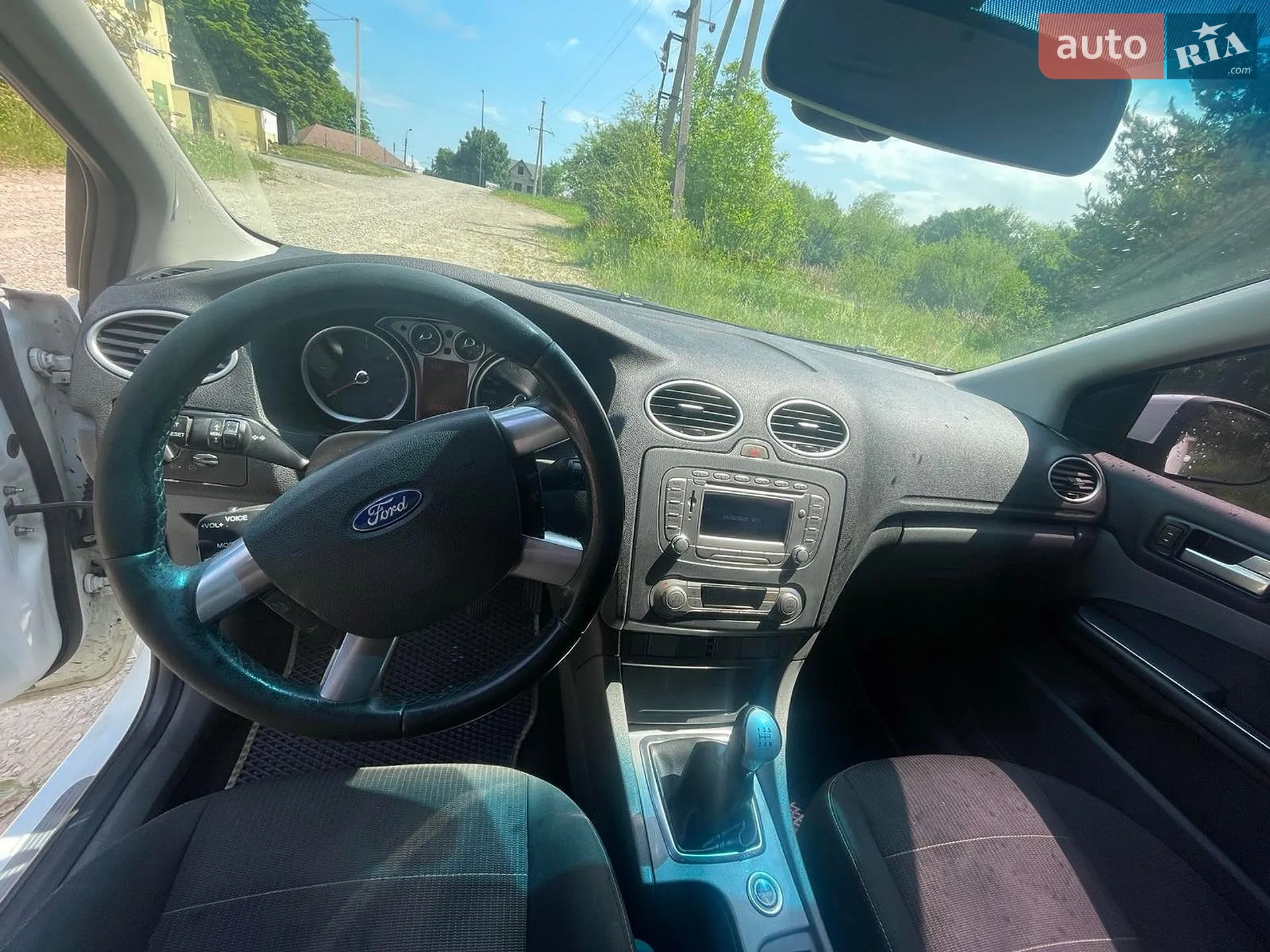 2010 Ford Focus - мініатюра 14