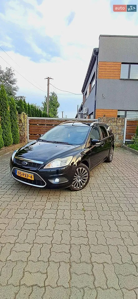 2010 Ford Focus - мініатюра 21