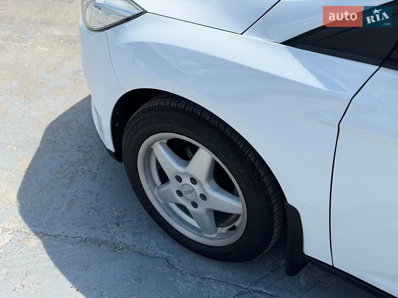 Ford Focus 2015 VIN WF05XXGCC5FK41363 фото оголошення 13 з 58