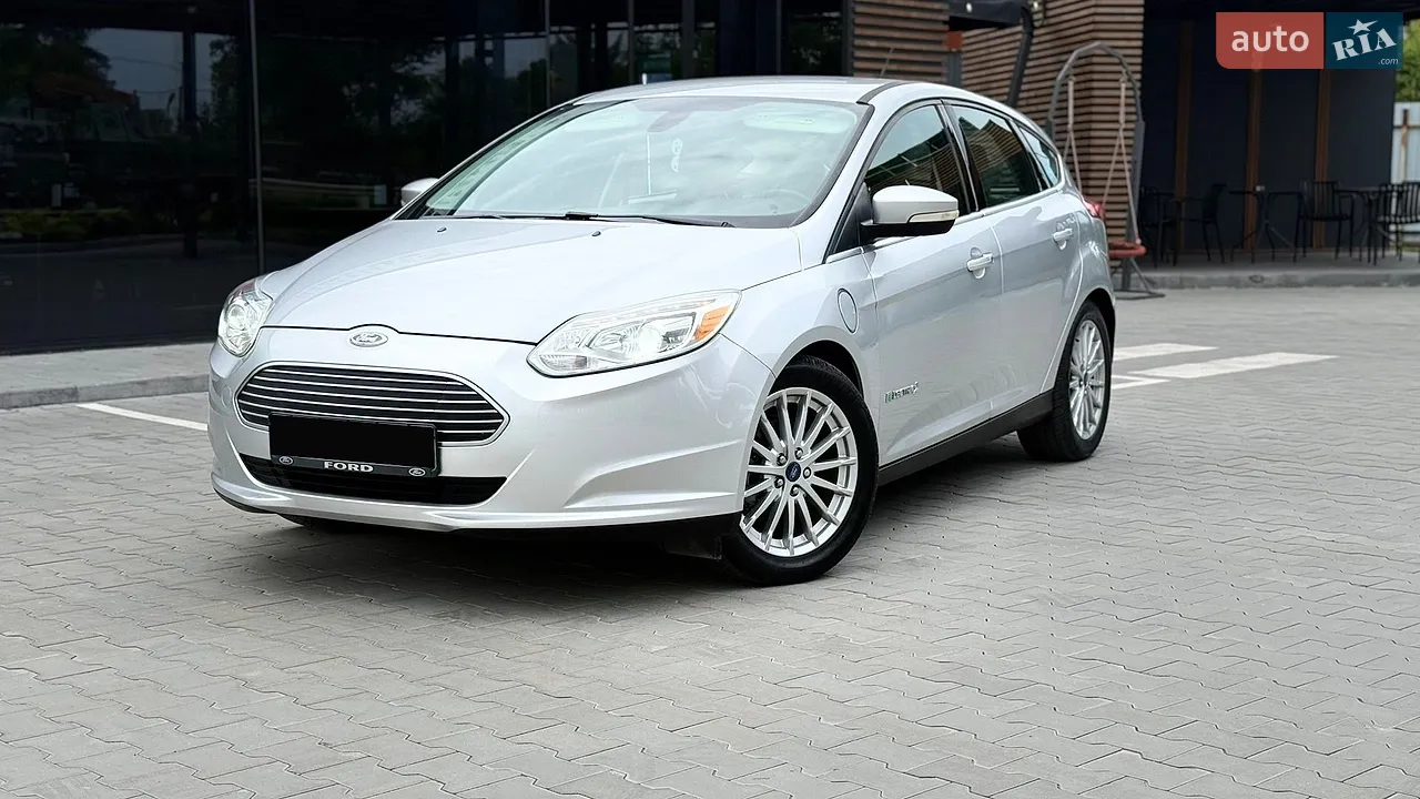 2011 Ford Focus - мініатюра 23