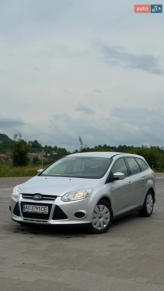 2011 Ford Focus - мініатюра 10