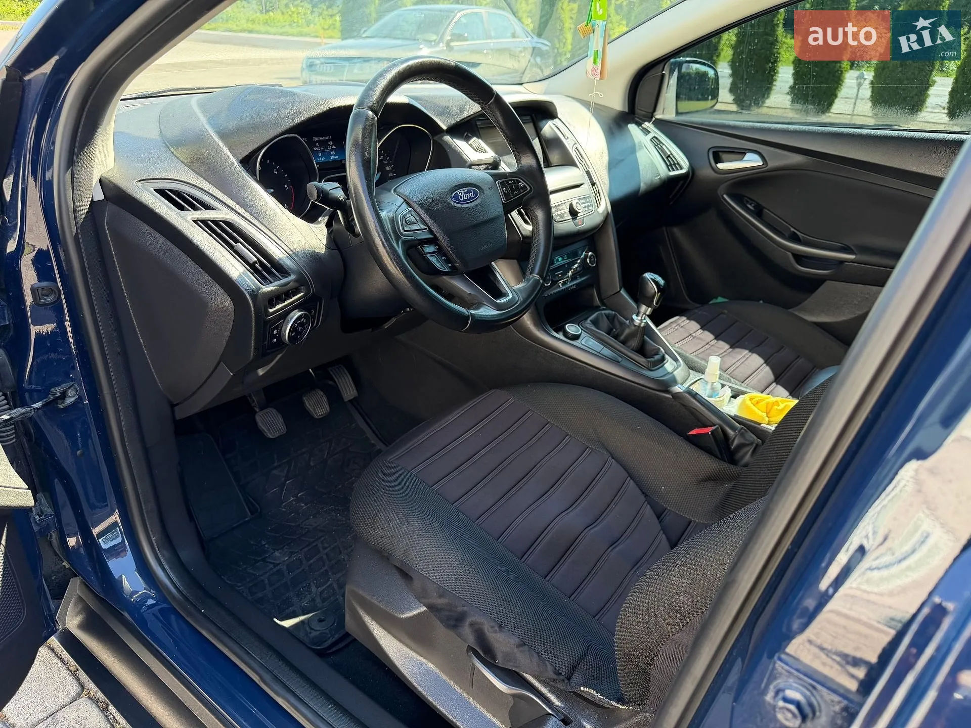 2015 Ford Focus - мініатюра 21