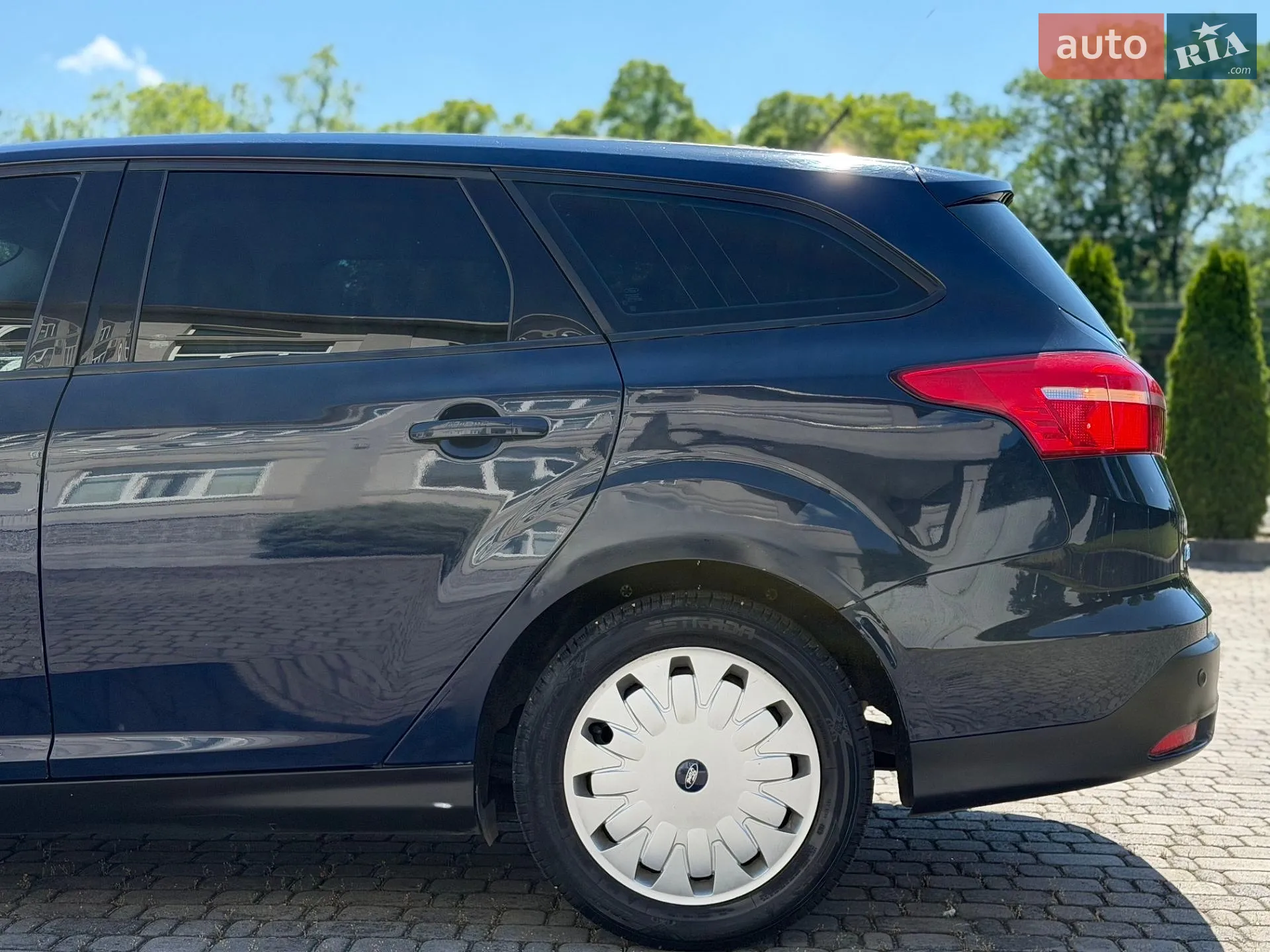 2015 Ford Focus - мініатюра 18