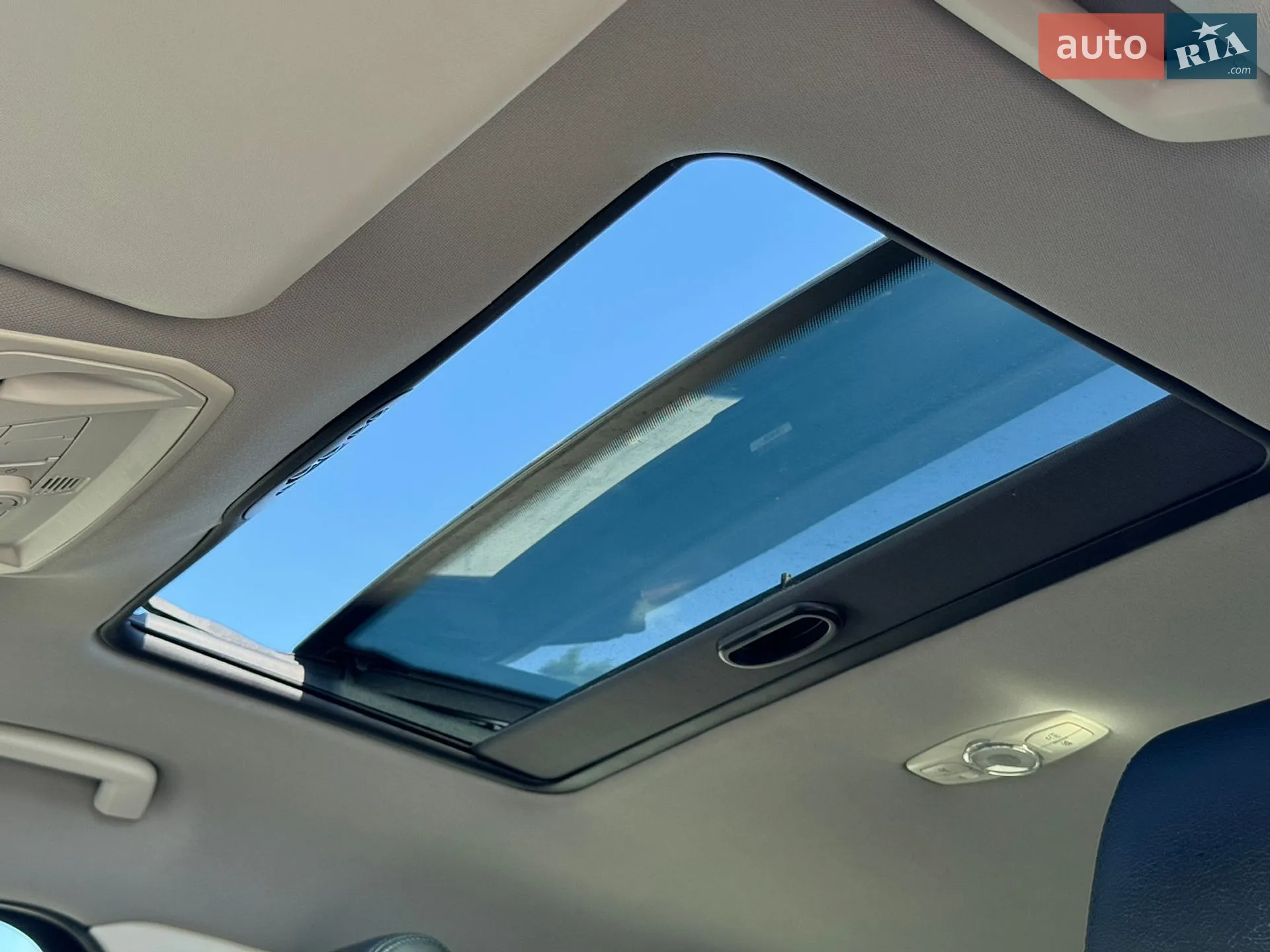 2012 Ford Focus - мініатюра 44