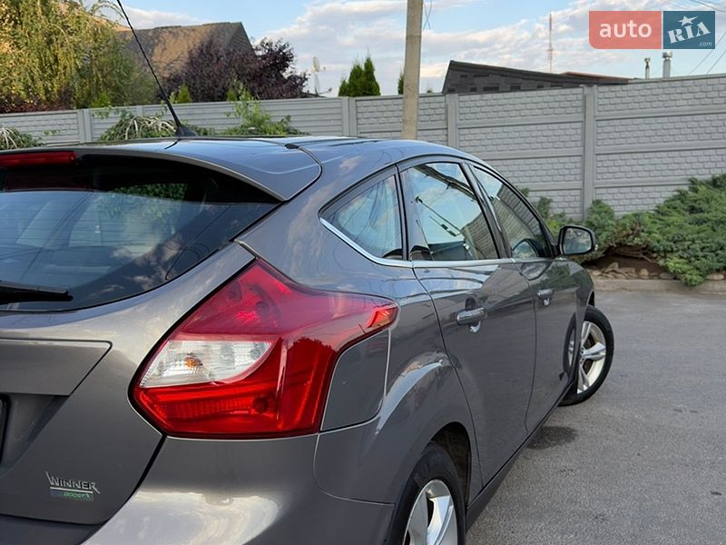 Хетчбек Ford Focus 2013 в Дніпрі