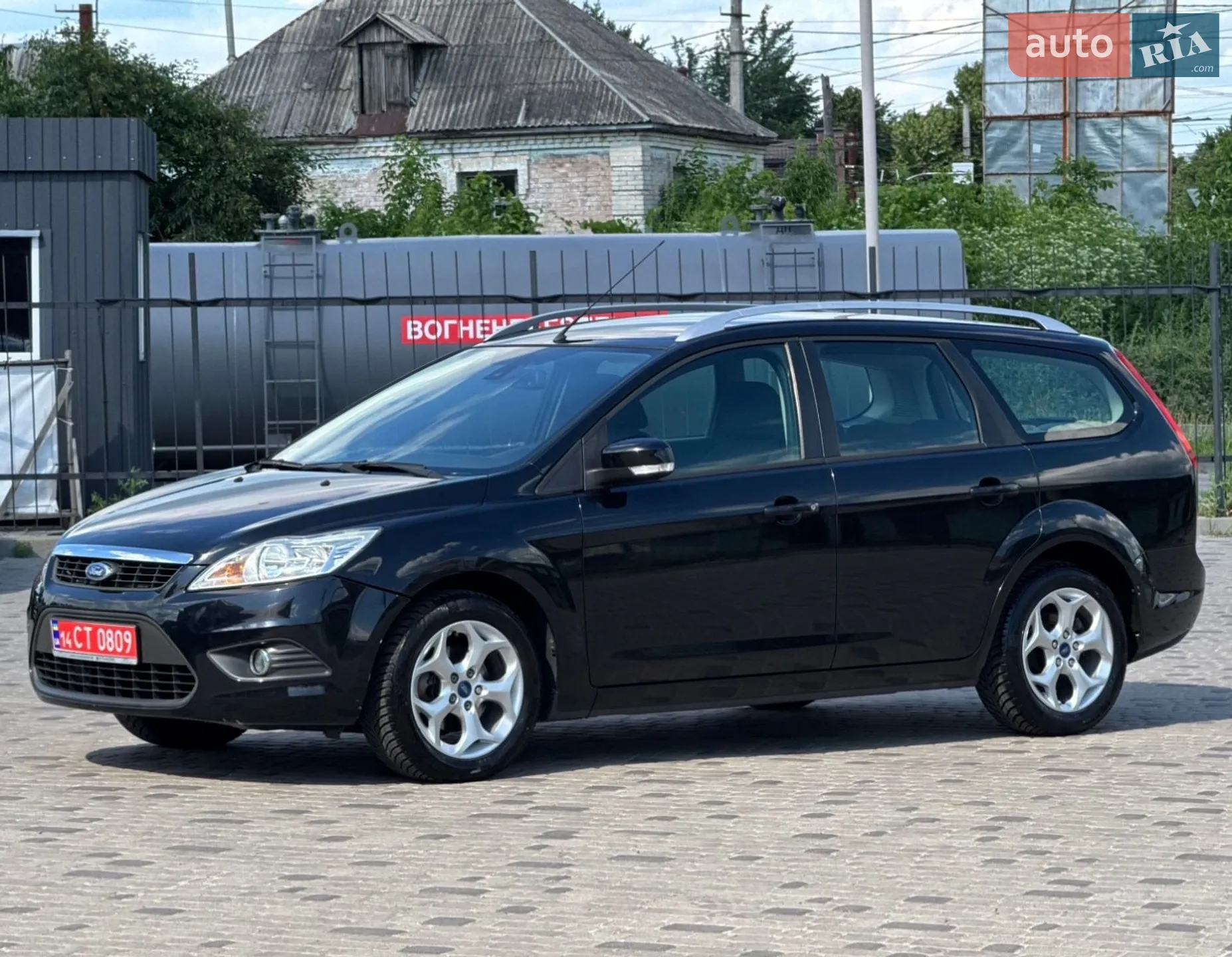 2010 Ford Focus - мініатюра 16