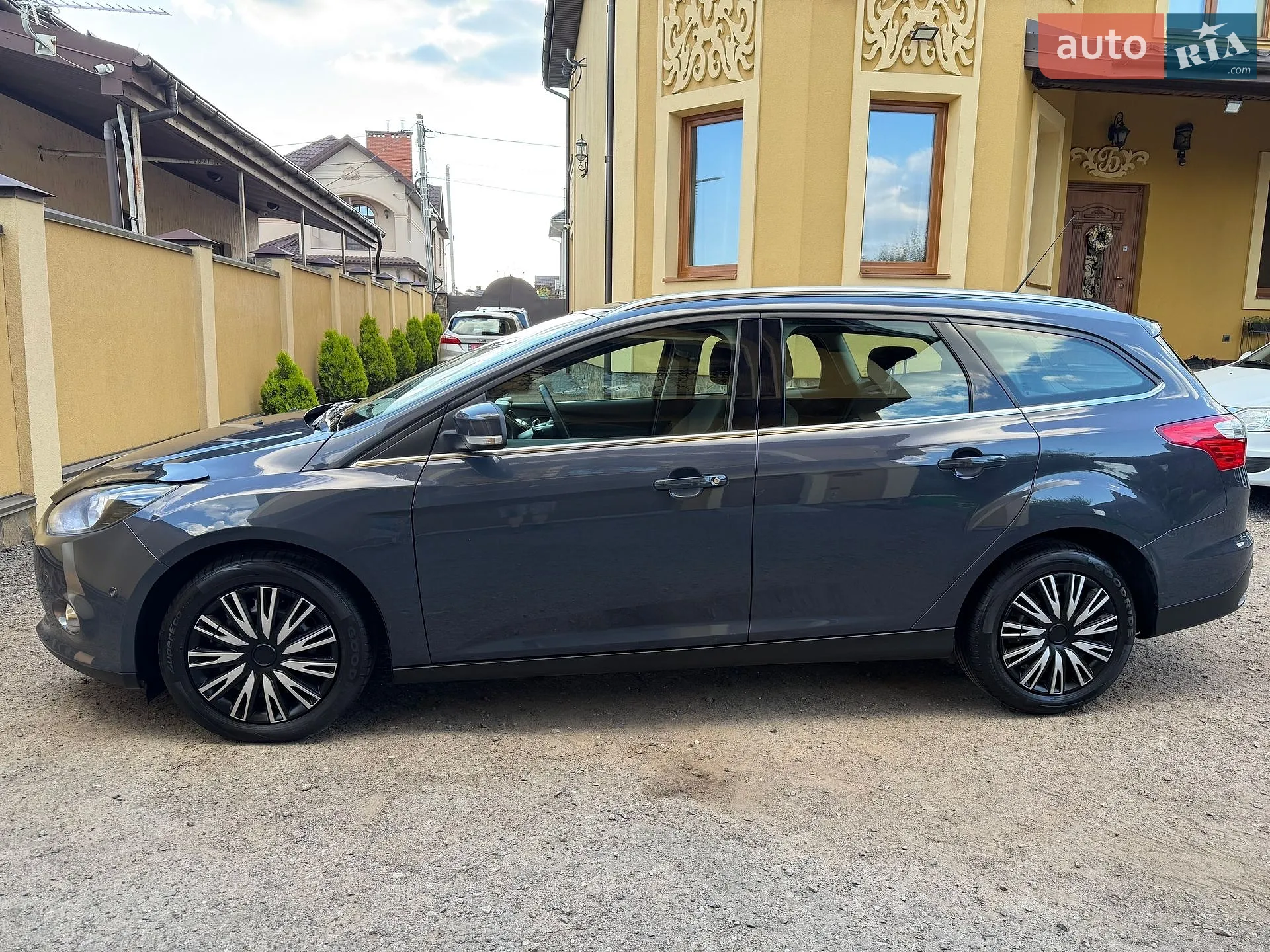 2013 Ford Focus - мініатюра 3