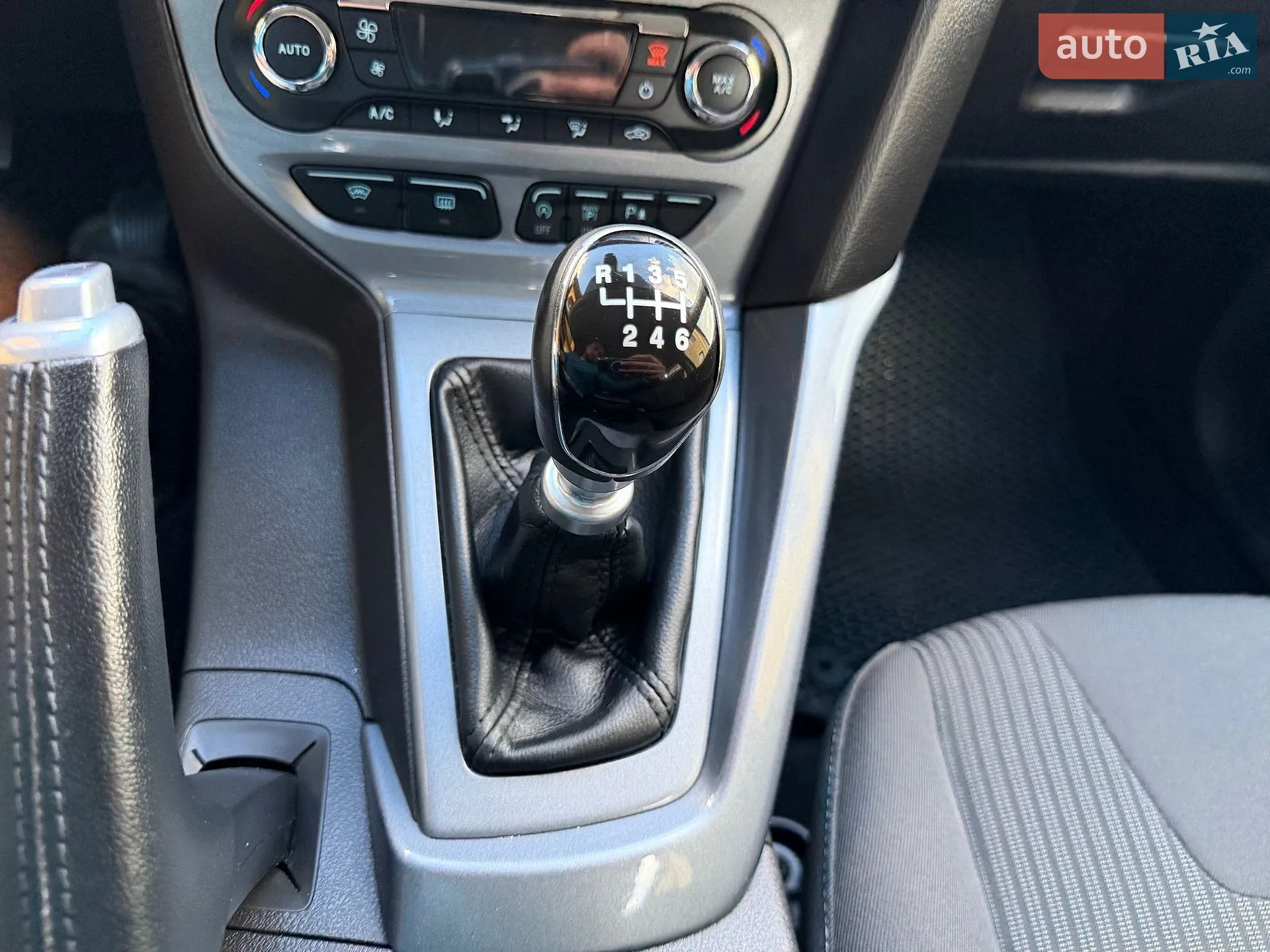 2013 Ford Focus - мініатюра 113