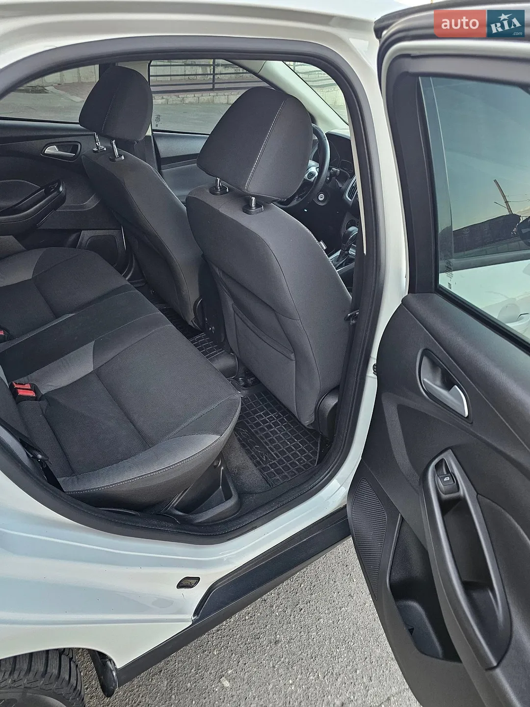 2012 Ford Focus - мініатюра 8