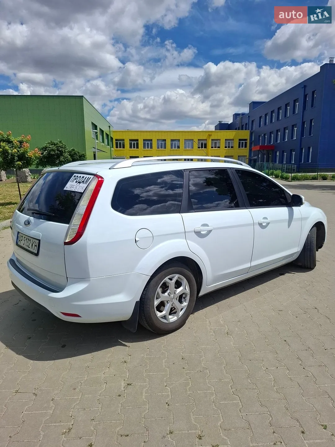 2010 Ford Focus - мініатюра 6