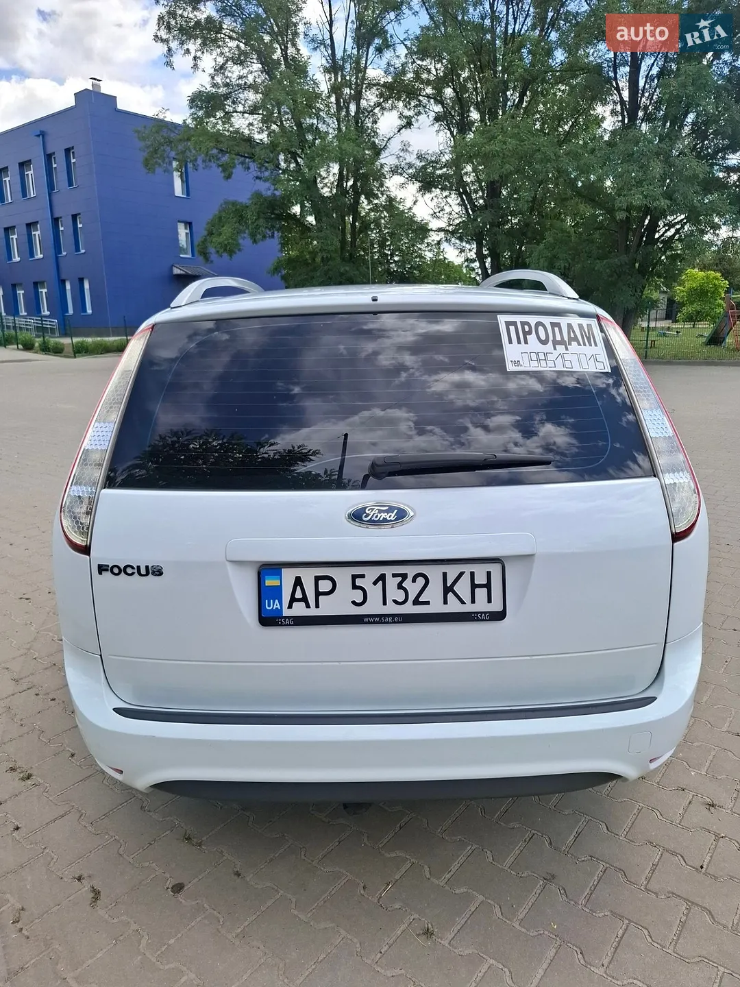 2010 Ford Focus - мініатюра 8