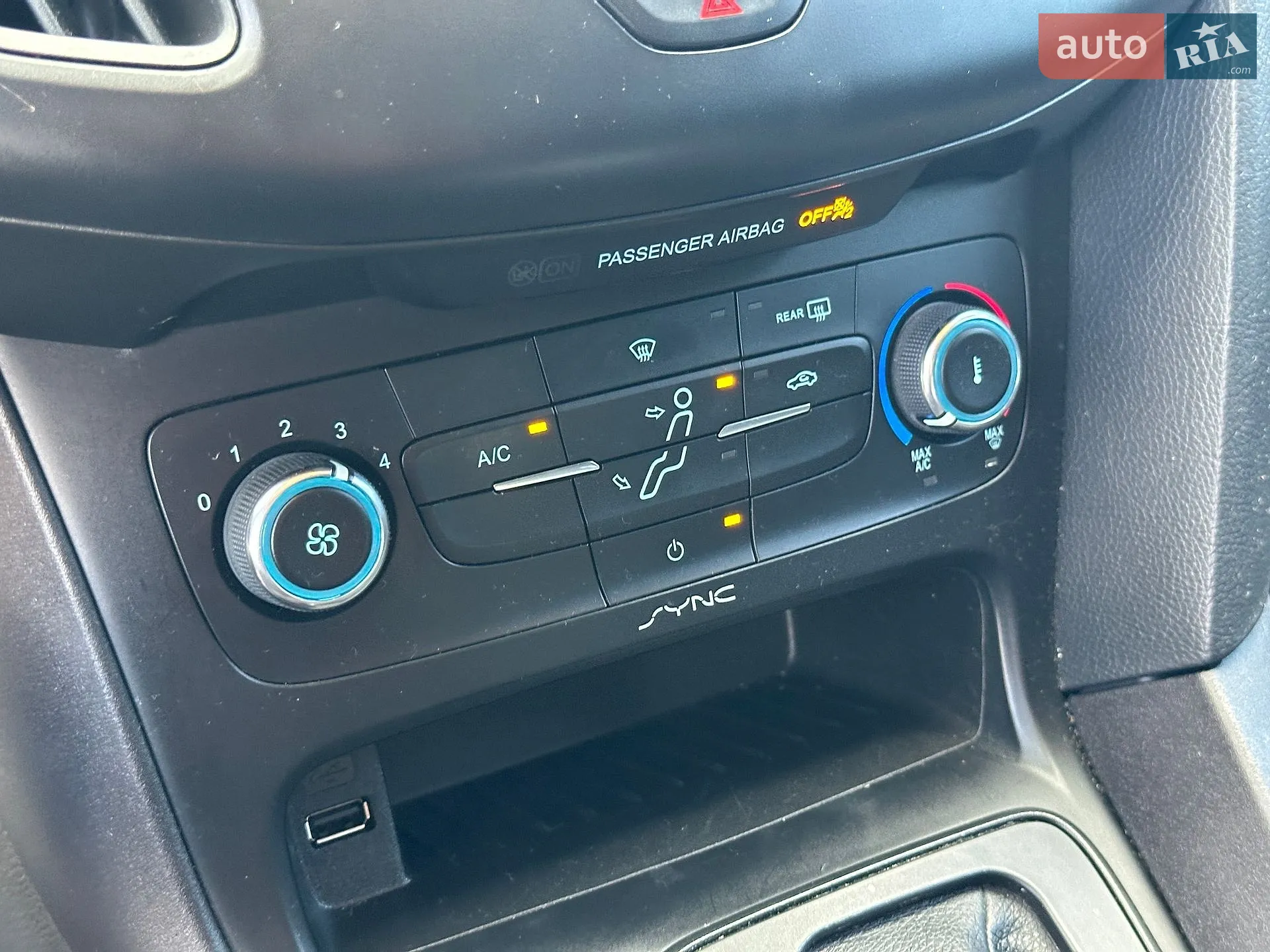 2015 Ford Focus - мініатюра 22