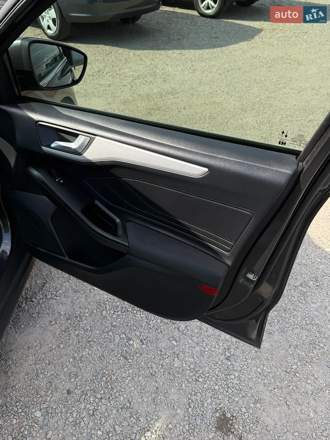2021 Ford Focus - мініатюра 19