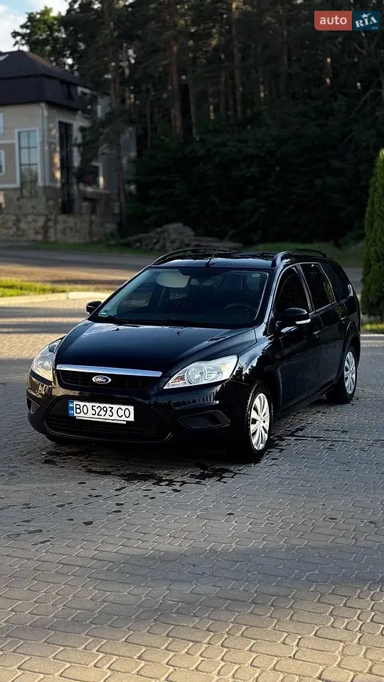 2010 Ford Focus - мініатюра 21