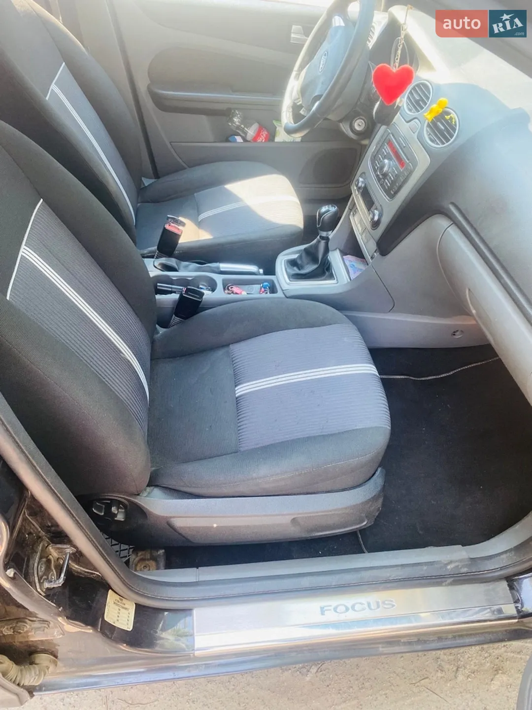 2010 Ford Focus - мініатюра 12