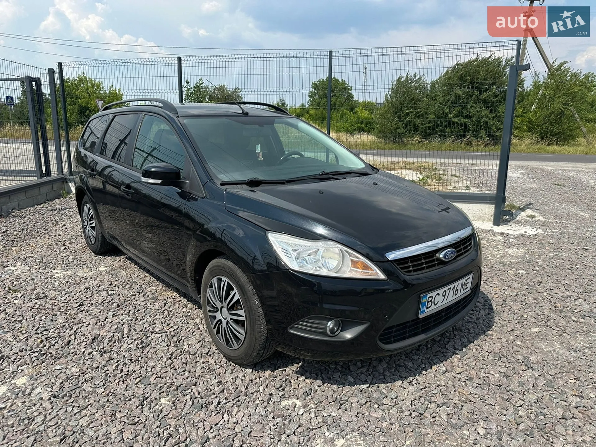 2010 Ford Focus - мініатюра 14