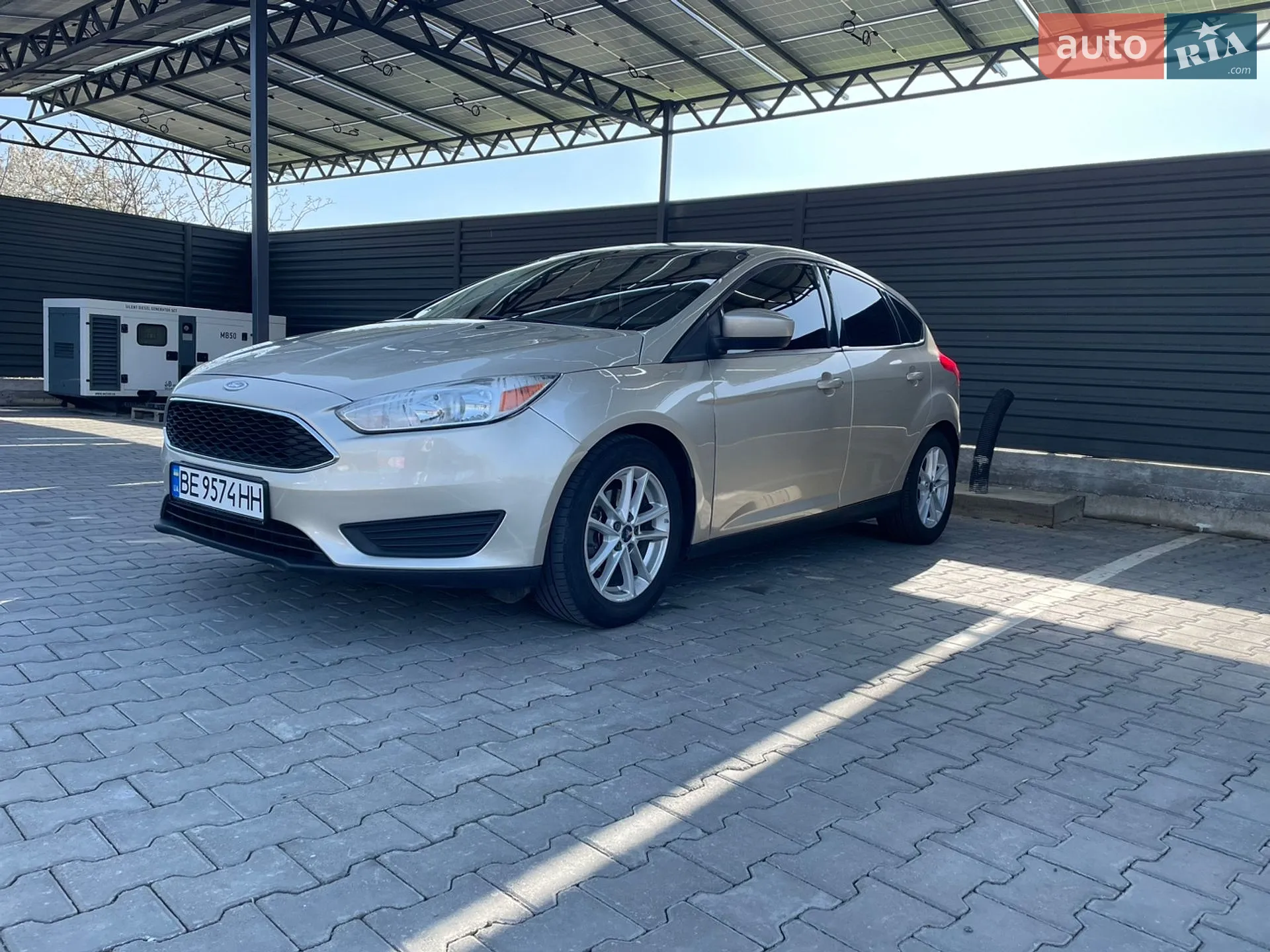 Ford Focus 2018 VIN 1FADP3K20JL263902 фото оголошення 3 з 16