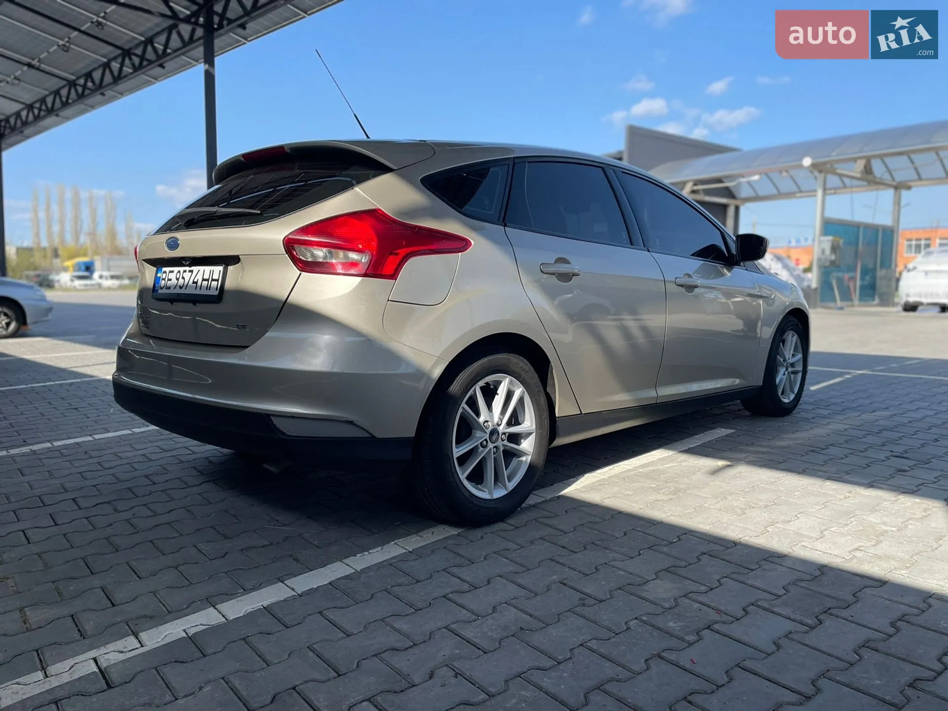 Ford Focus 2018 VIN 1FADP3K20JL263902 фото оголошення 6 з 16