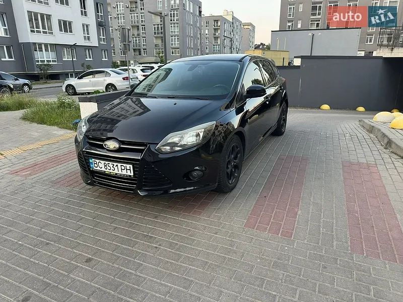 Ford Focus 2011 VIN WF0KXXGCBKBY45189 фото оголошення 2 з 65