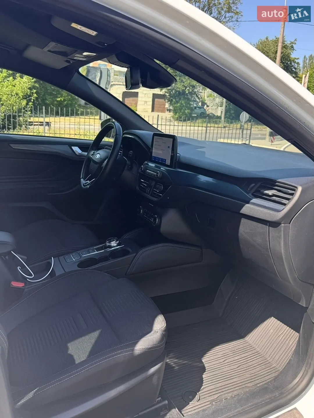 2020 Ford Focus - мініатюра 28