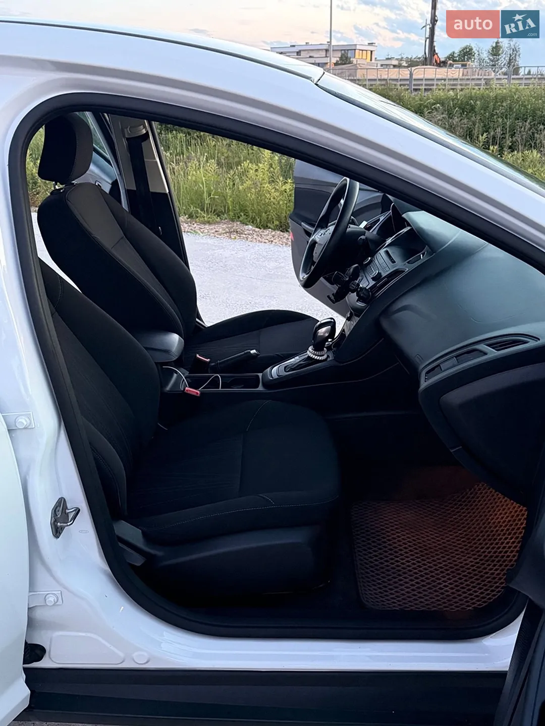 2015 Ford Focus - мініатюра 16