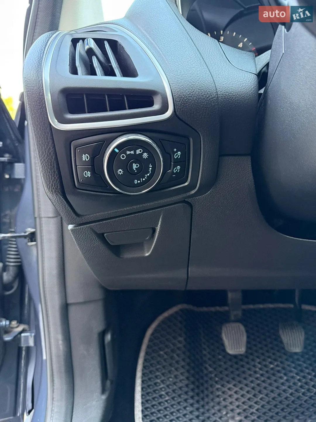 2013 Ford Focus - мініатюра 35