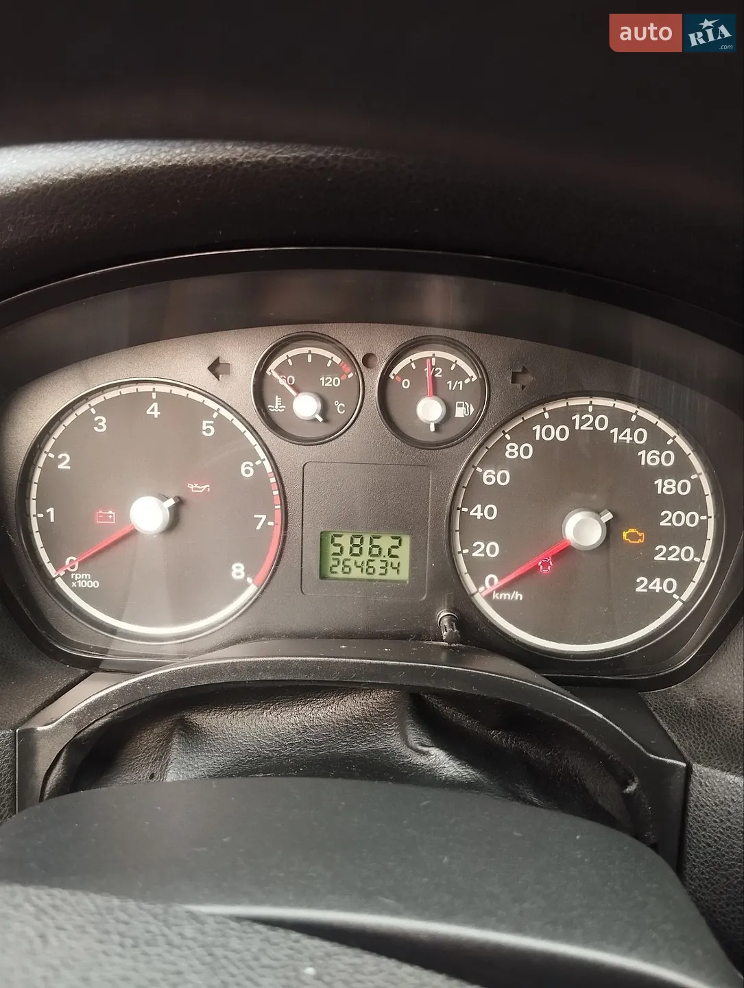 Ford Focus 2006 VIN WF0WXXGCDW6Y23050 фото оголошення 3 з 10