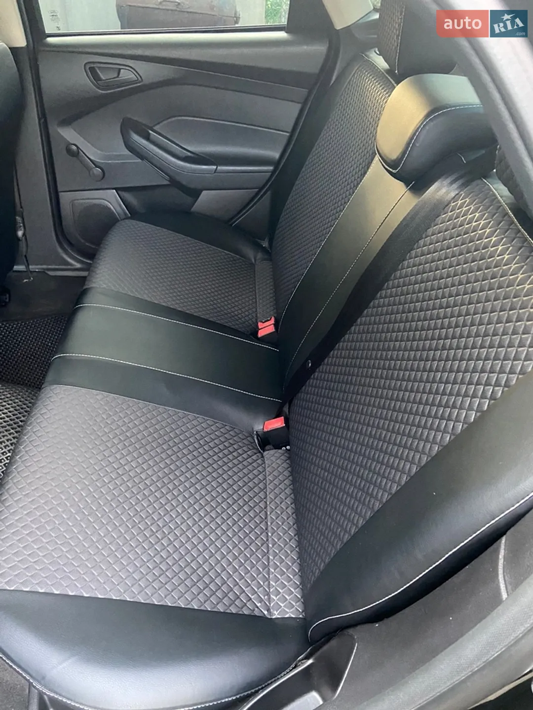 2015 Ford Focus - мініатюра 15