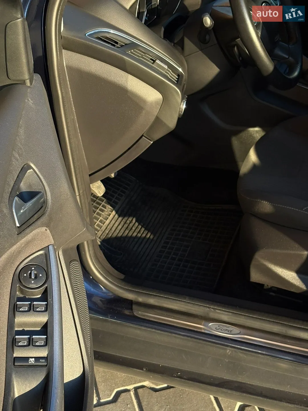 2012 Ford Focus - мініатюра 19
