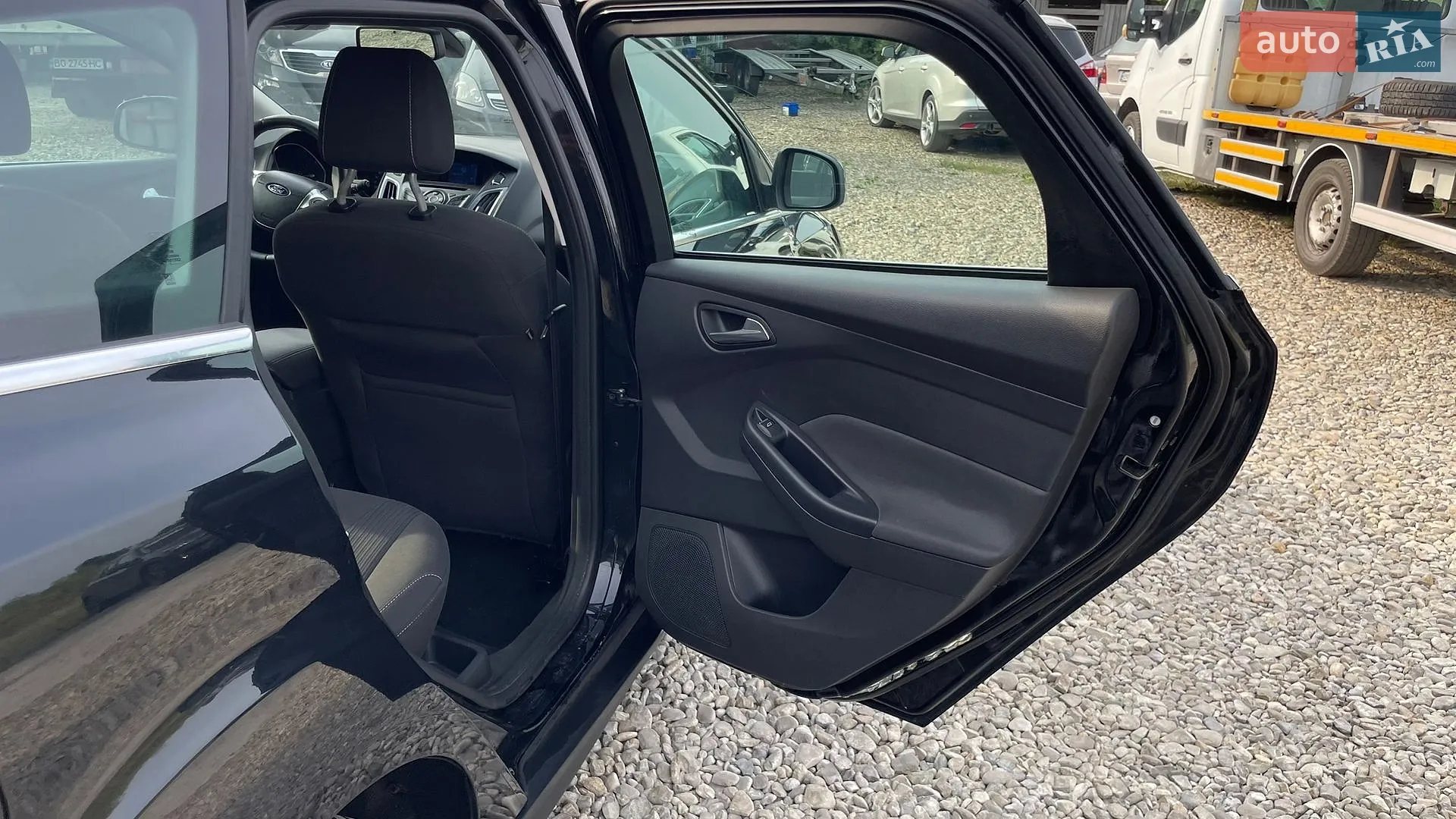 2012 Ford Focus - мініатюра 23