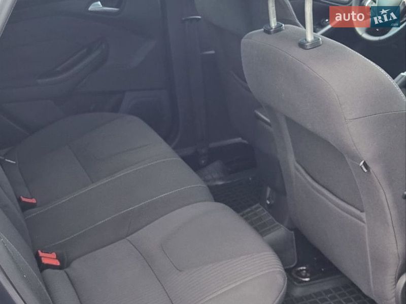 Універсал Ford Focus 2012 в Івано-Франківську