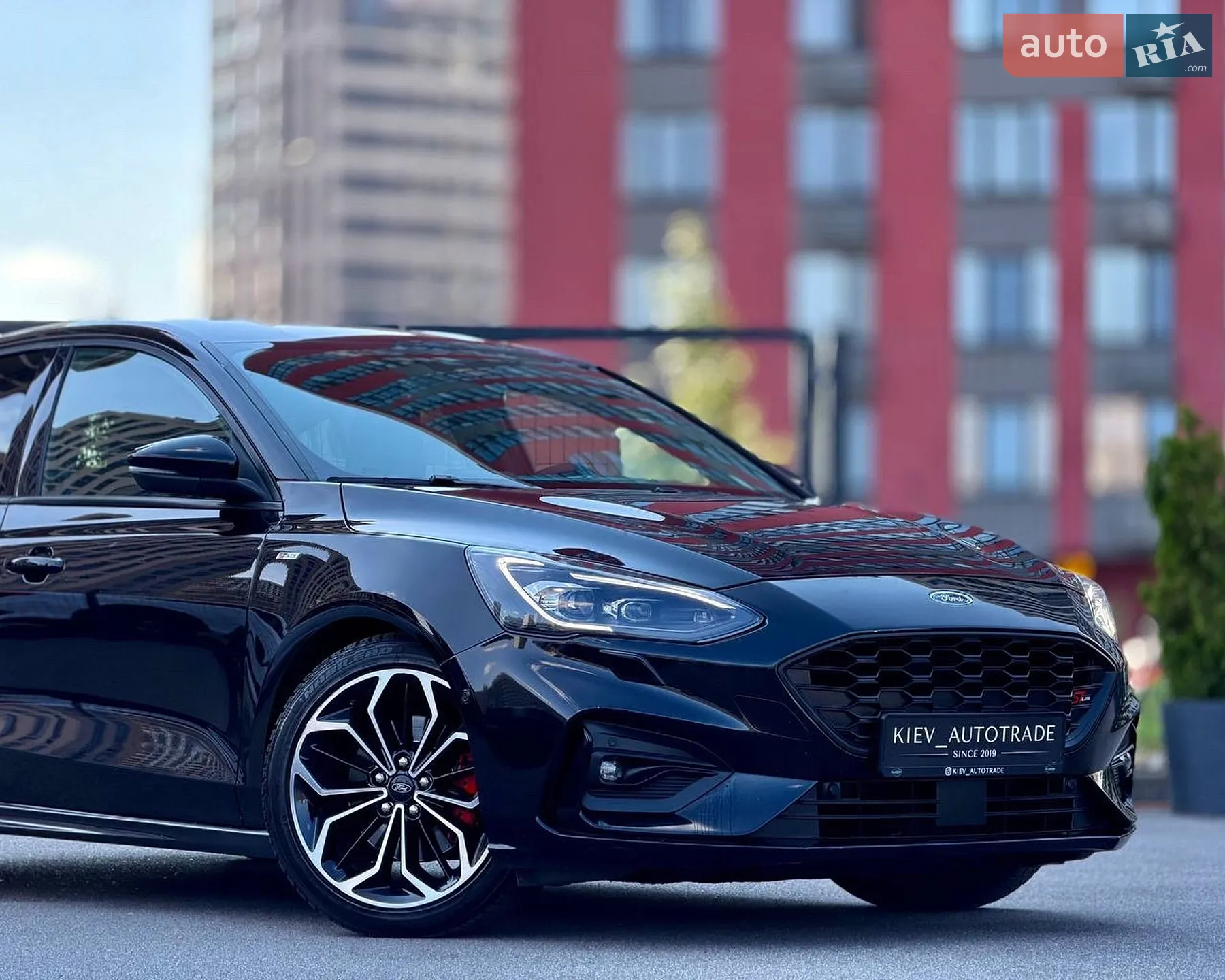 2020 Ford Focus - мініатюра 3