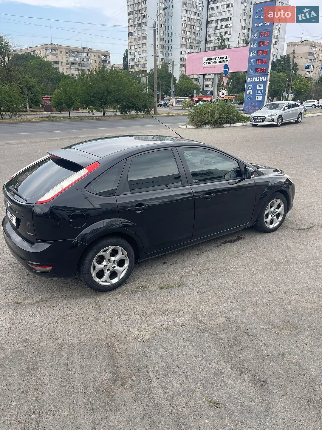 2010 Ford Focus - мініатюра 3